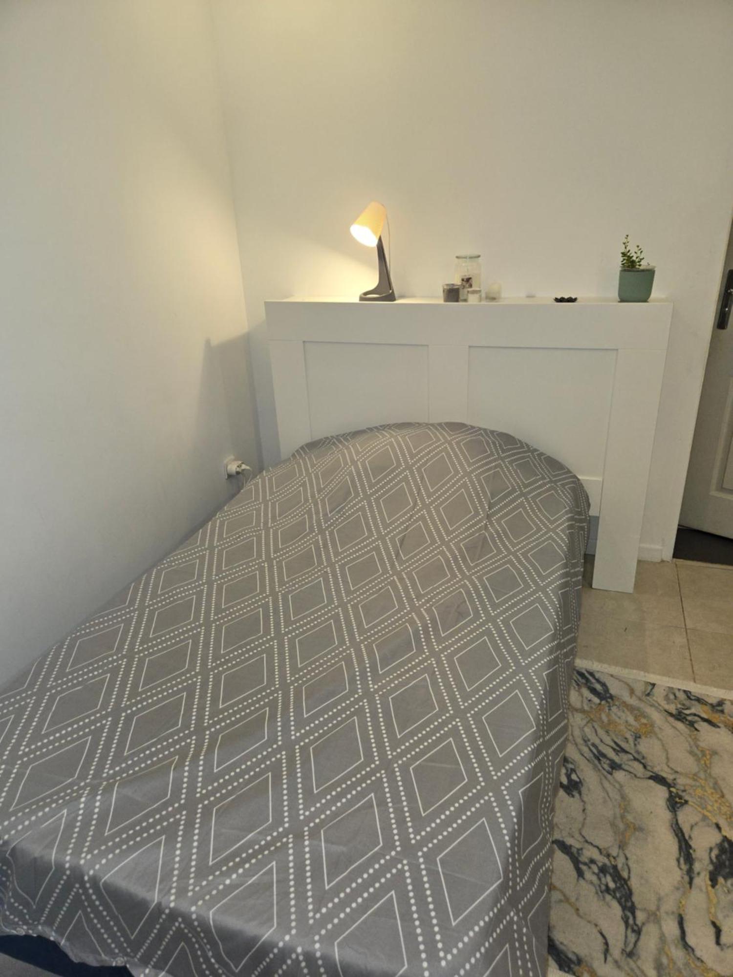 Studio De 14M2 Dans Une Maison Cagnes-sur-Mer Exterior photo